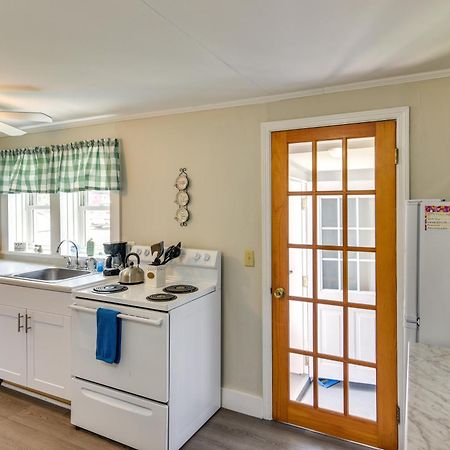 Newport House Less Than 3 Mi To Beaches And Bowens Wharf! Екстериор снимка